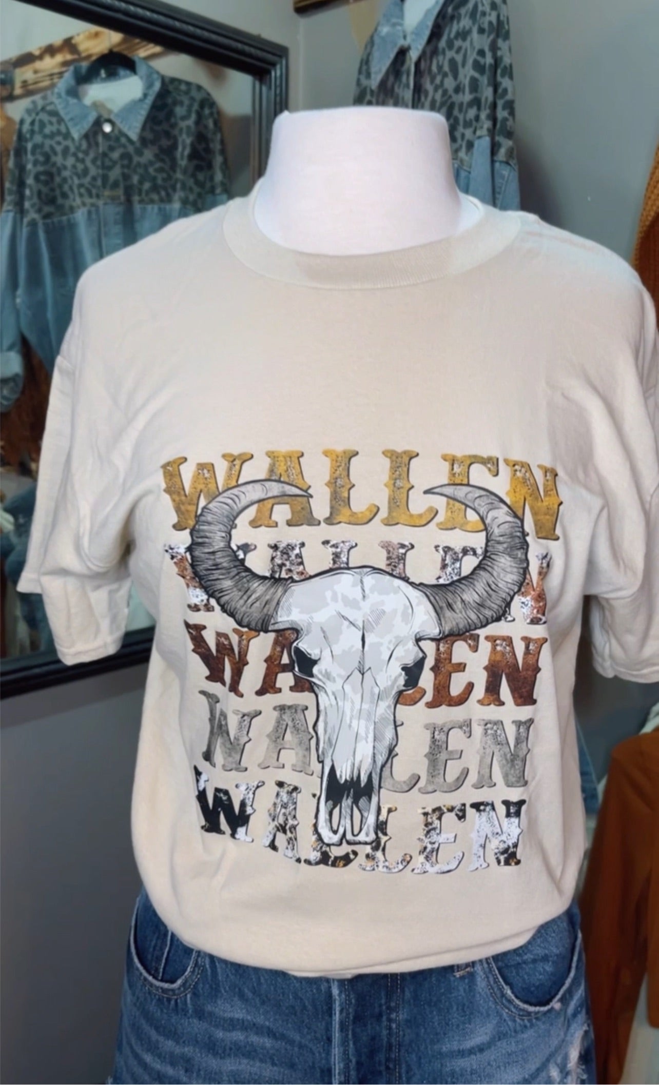 Wallen Tee